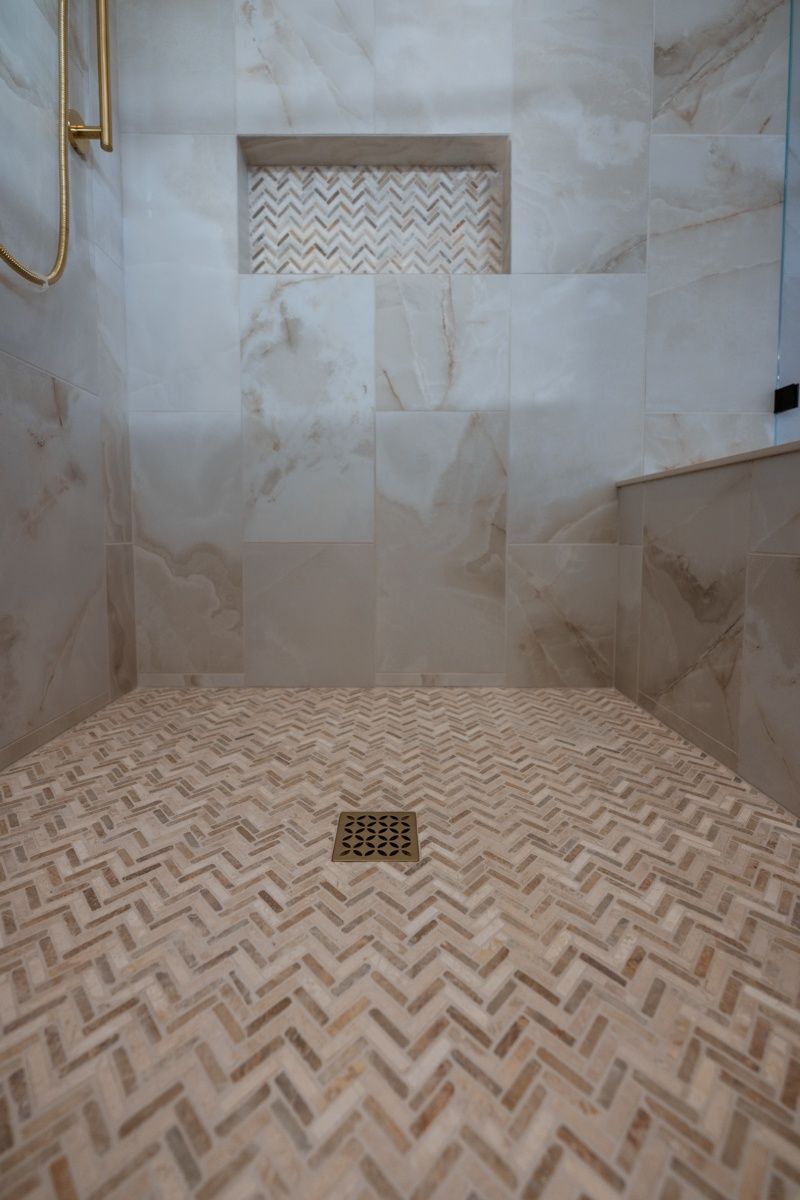 Alan Drive, Penngrove — bathroom — Sonoma Residential Services
